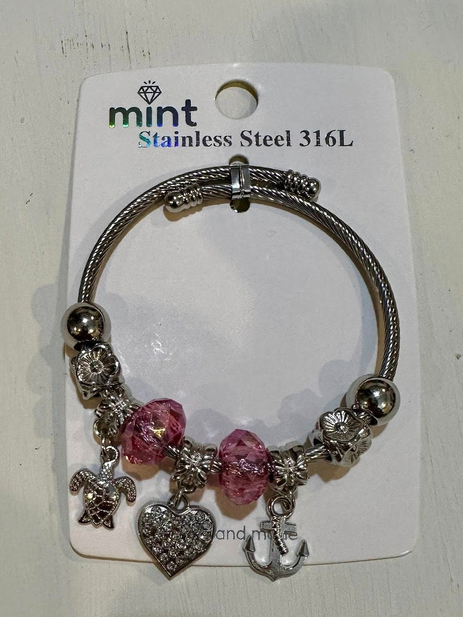 Mint Brand Charm Bracelet Sea Turtle
